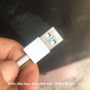 Khắc dấu logo tròn nhỏ đóng linh kiện điện tử