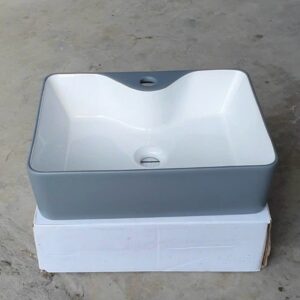 Lavabo đặt bàn vuông trong màu trắng vỏ xám KT 48x37cm LB5070